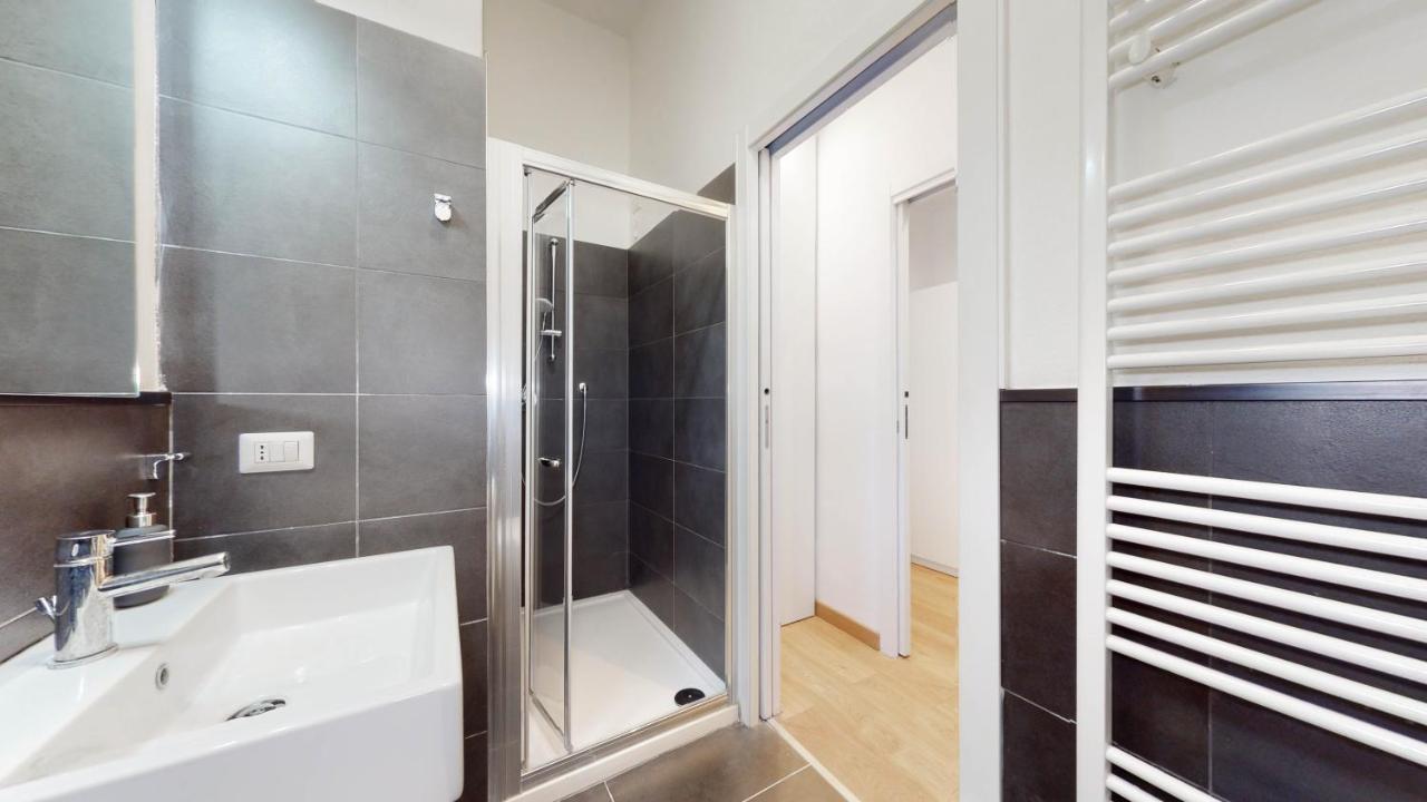 Sahi - Dei Dell'Olimpo Apartments Porta Romana Milano Exterior foto